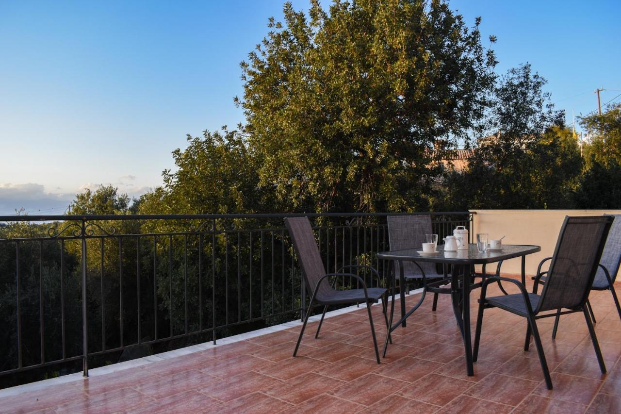 Amber Seaview Villa By The Olive Groves Kalamata Dış mekan fotoğraf